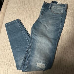 Size 7 Long Super Skinny High Rise Hollister Brand Jeans
